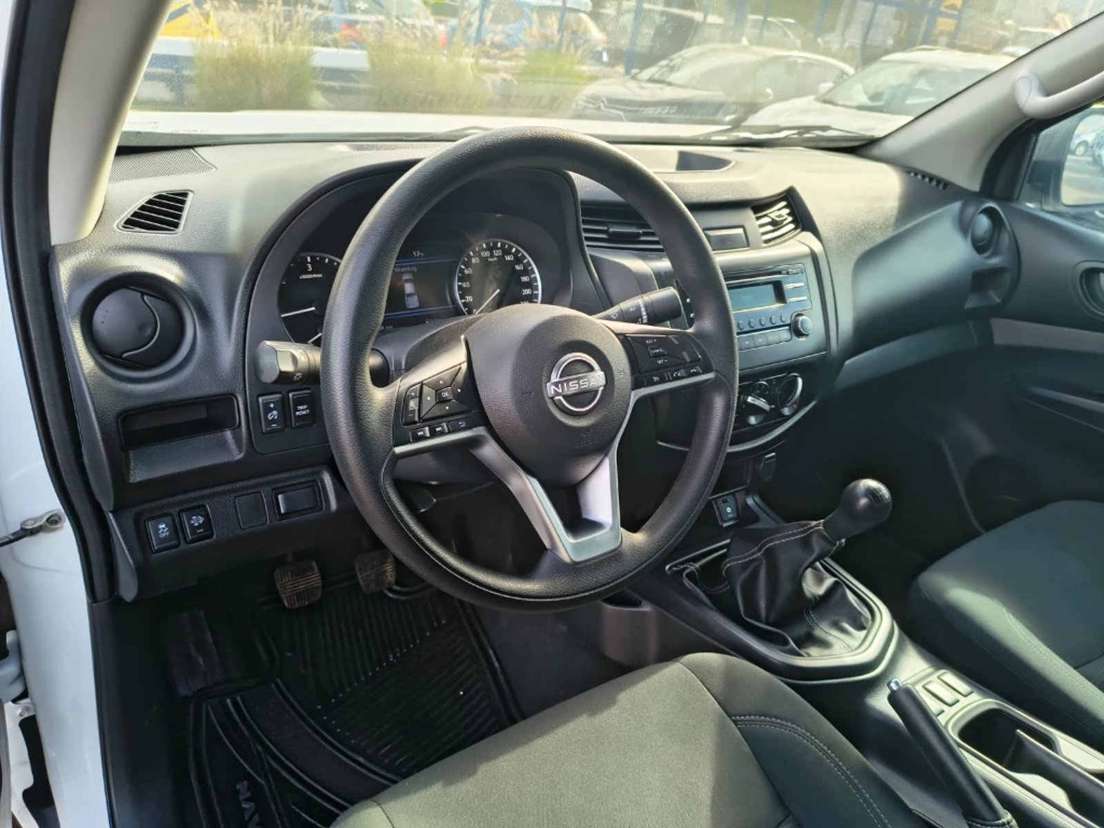 Nissan Navara 2023 - Imagen 15 de 20