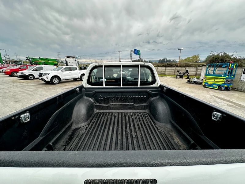 Mitsubishi L200 2023 - Imagen 11 de 20