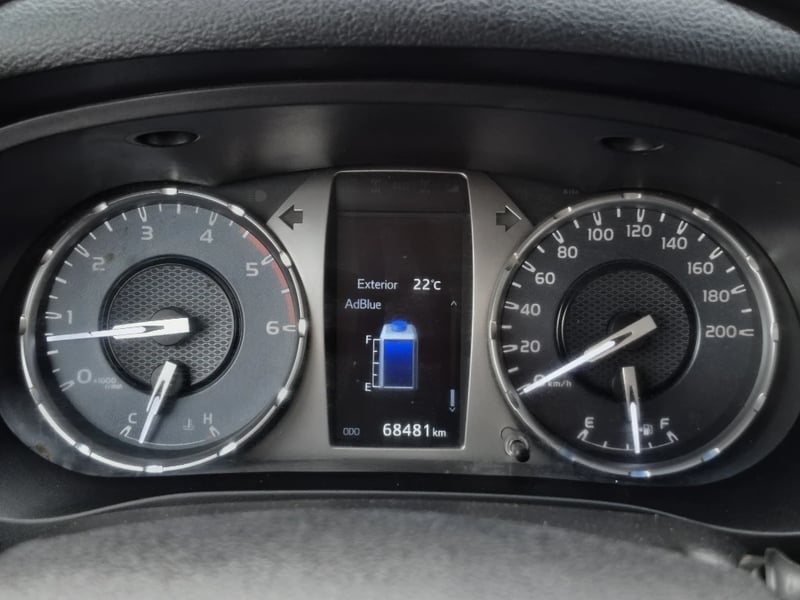 Toyota Hilux 2024 - Imagen 15 de 20