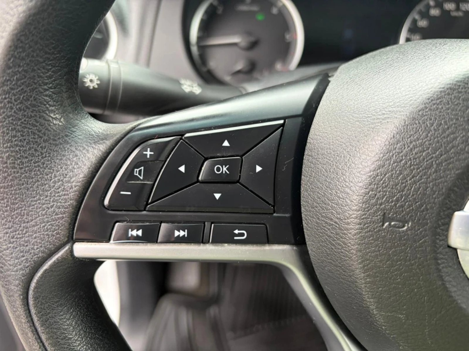 Nissan Navara 2022 - Imagen 19 de 20