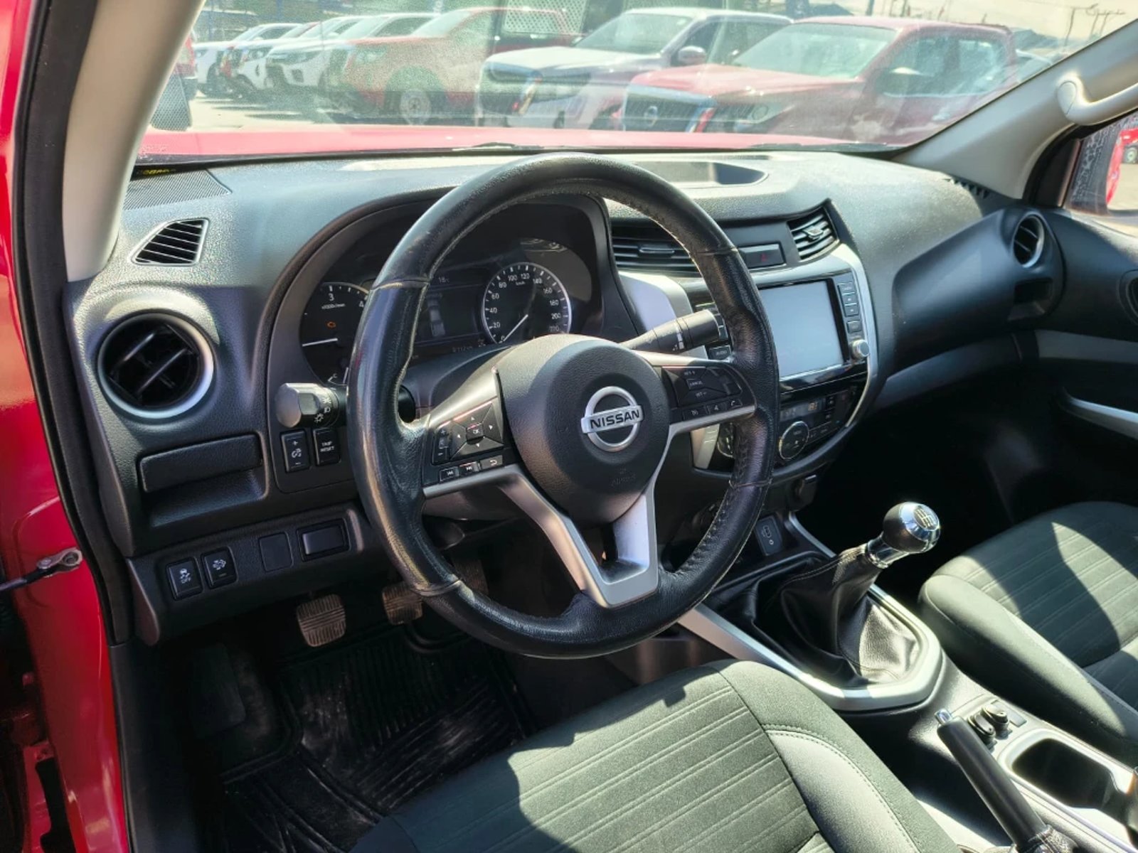 NISSAN NAVARA 2023 - Imagen 11 de 20