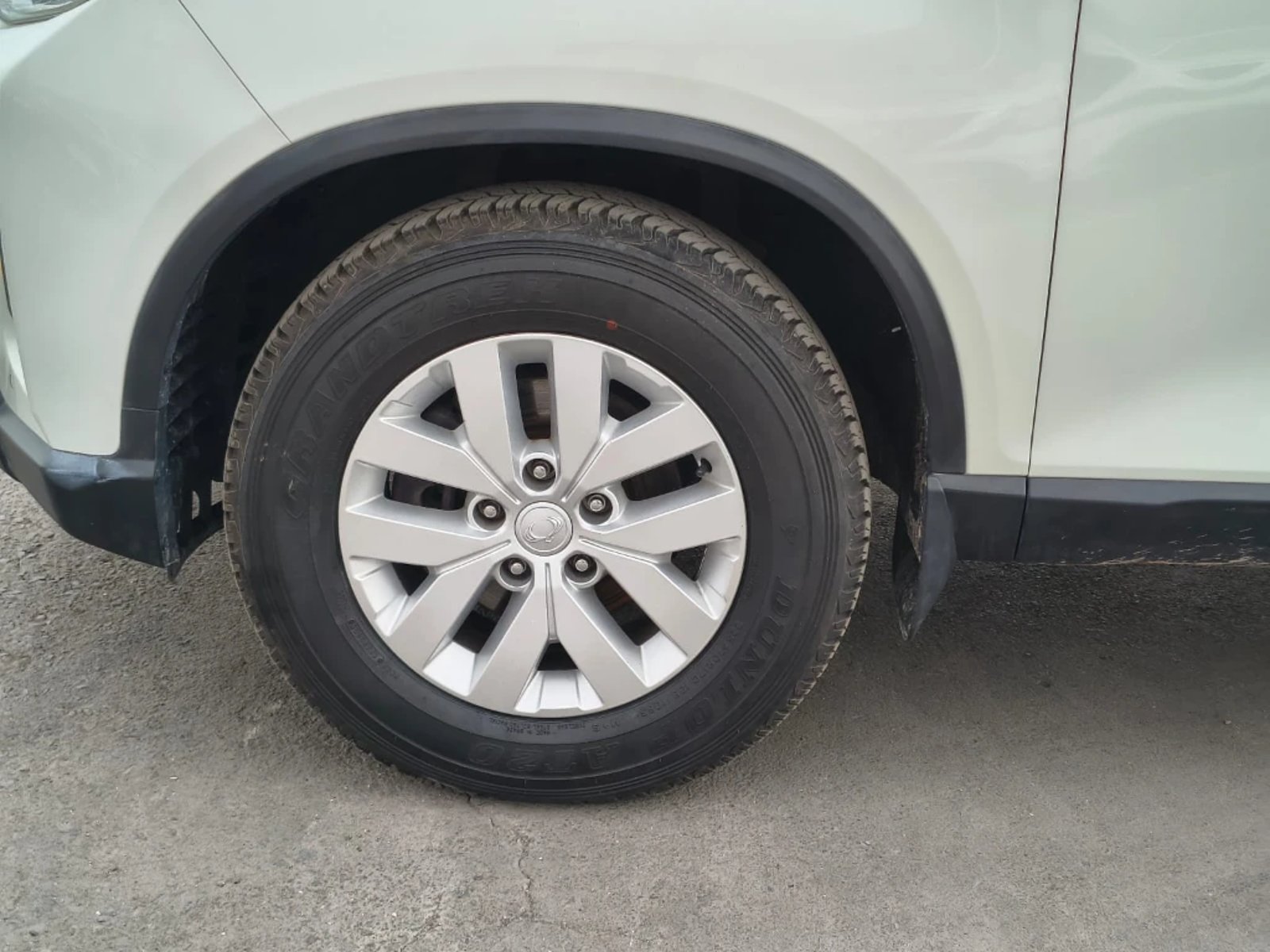 SsangYong Grand musso 2023 - Imagen 9 de 20