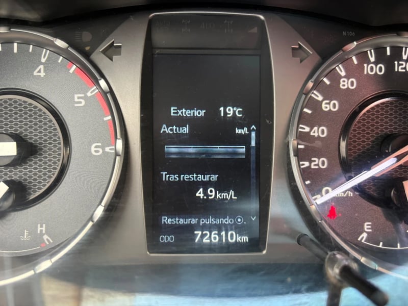 Toyota Hilux 2024 - Imagen 16 de 20