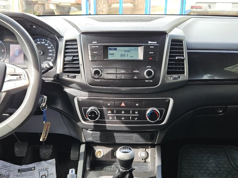 SsangYong Grand musso 2023 - Imagen 15 de 20