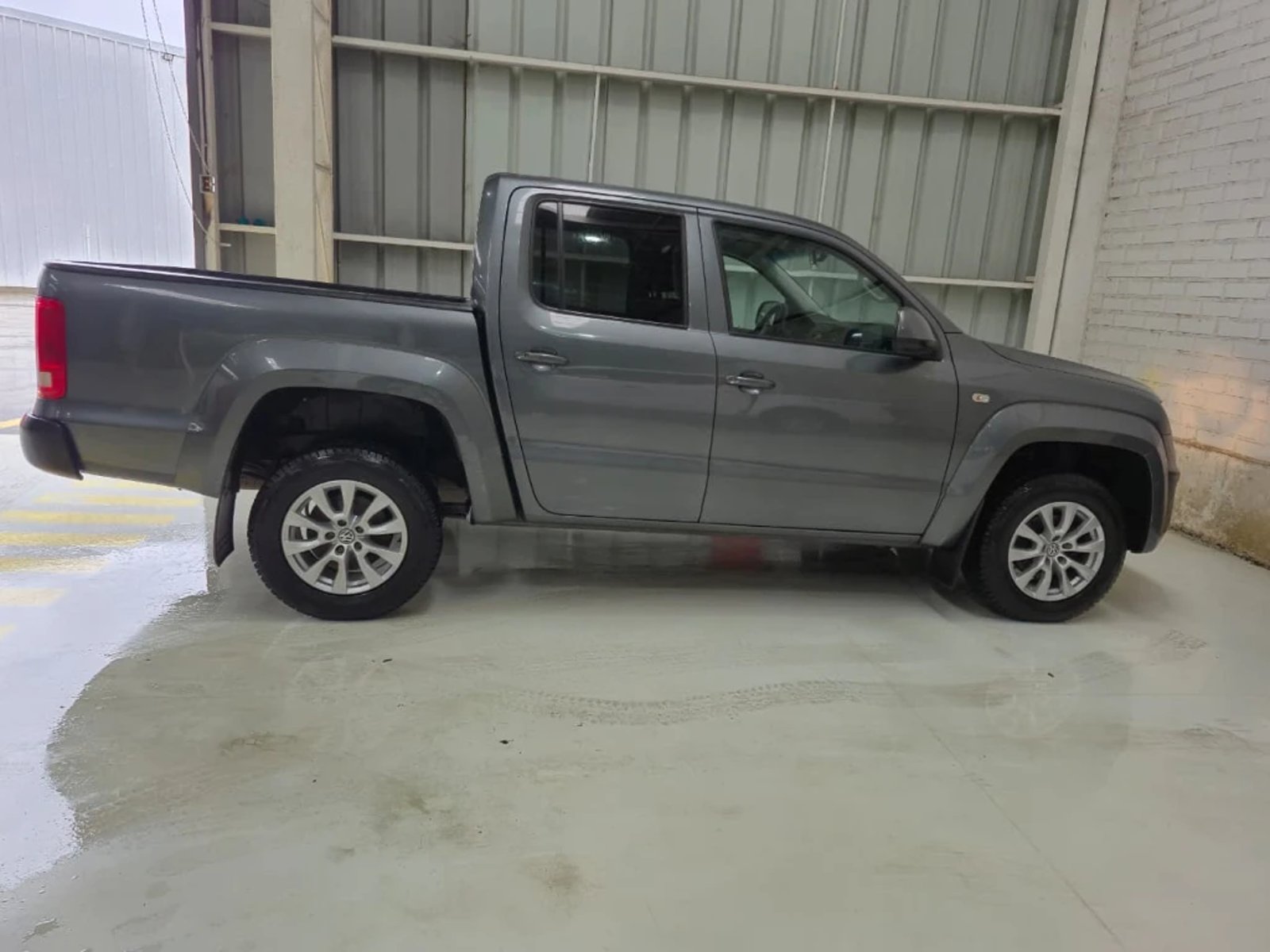 Volkswagen Amarok 2023 - Foto 4 de 20