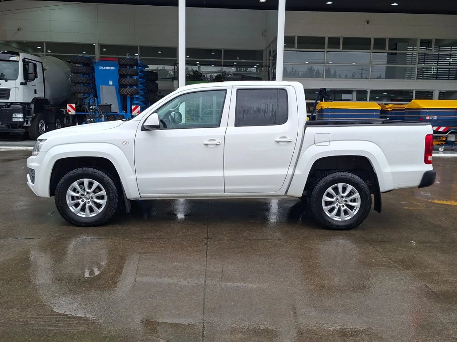 Volkswagen Amarok 2023 - Imagen 8 de 20