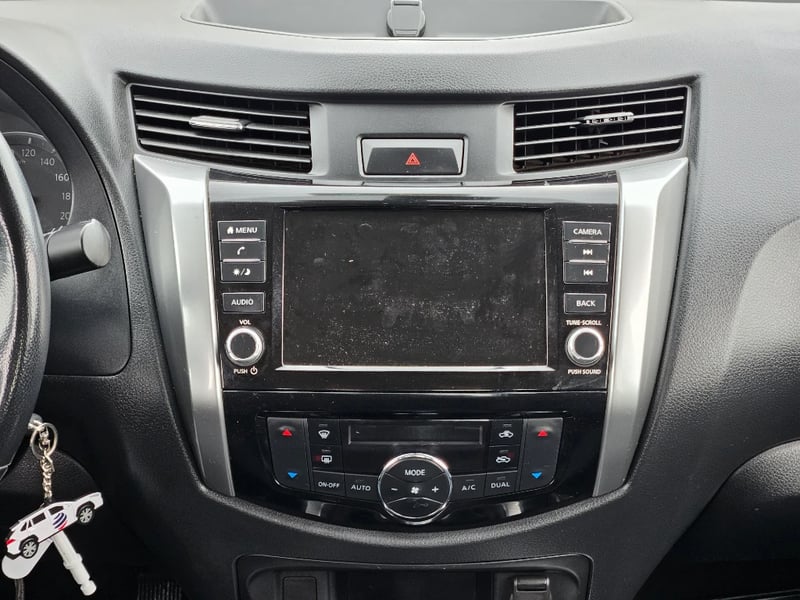 Nissan Navara 2023 - Imagen 16 de 20