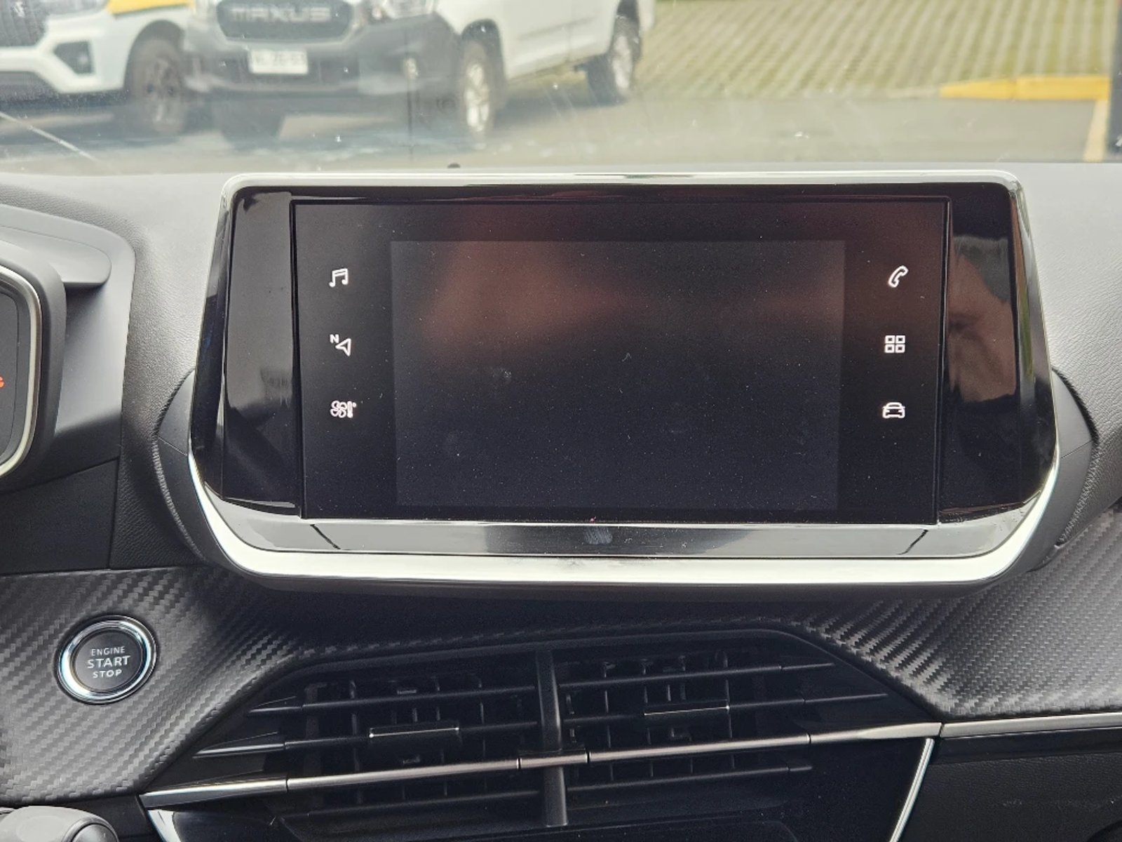 PEUGEOT 208 2023 - Imagen 18 de 20