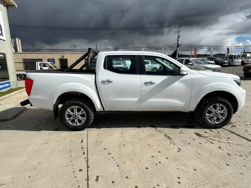 Nissan Navara 2023 - Imagen 8 de 17