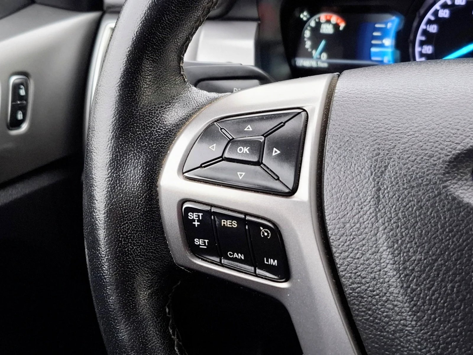 FORD RANGER 2023 - Imagen 15 de 20