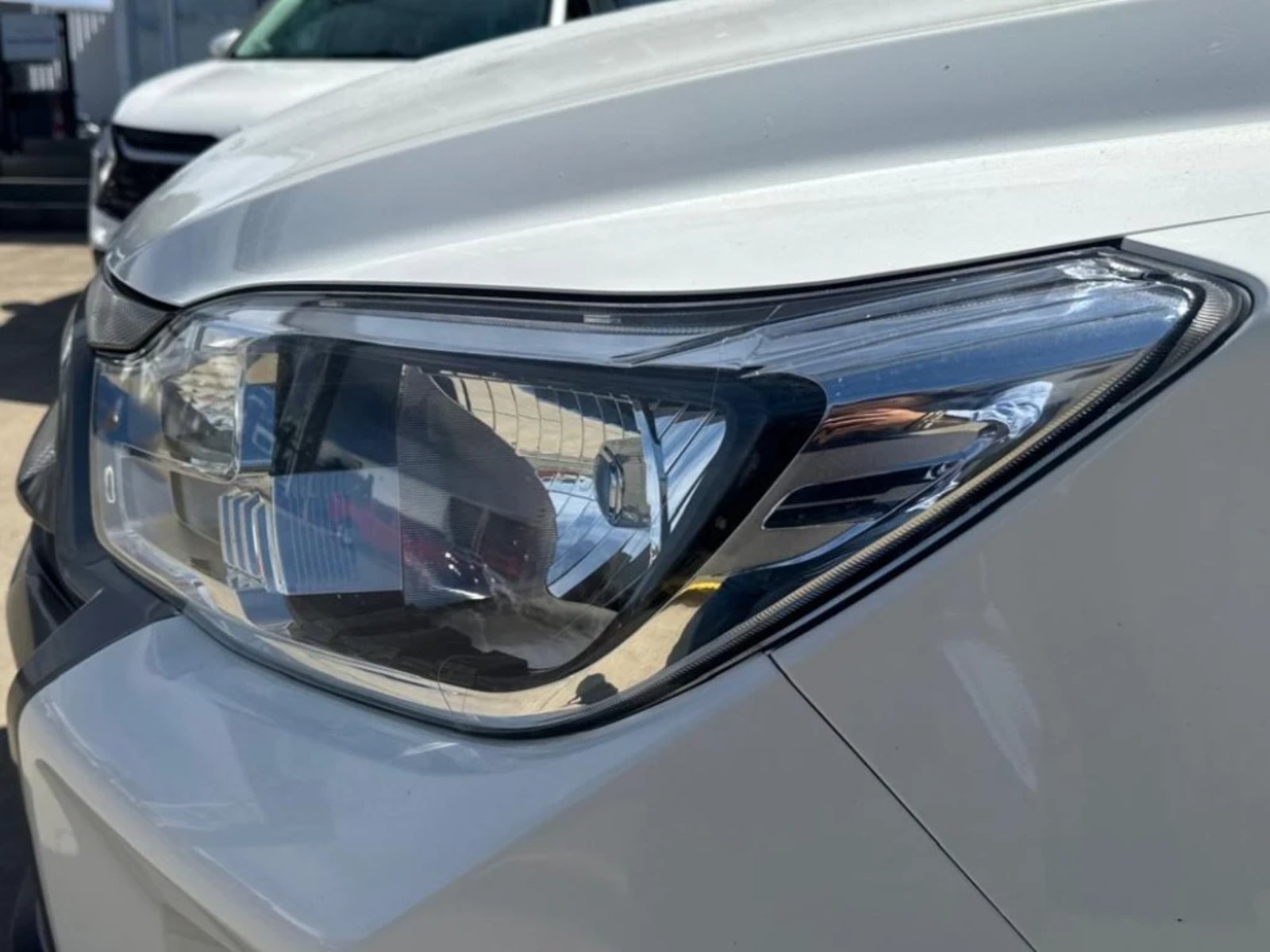 SSANGYONG GRAND MUSSO 2024 - Imagen 9 de 20