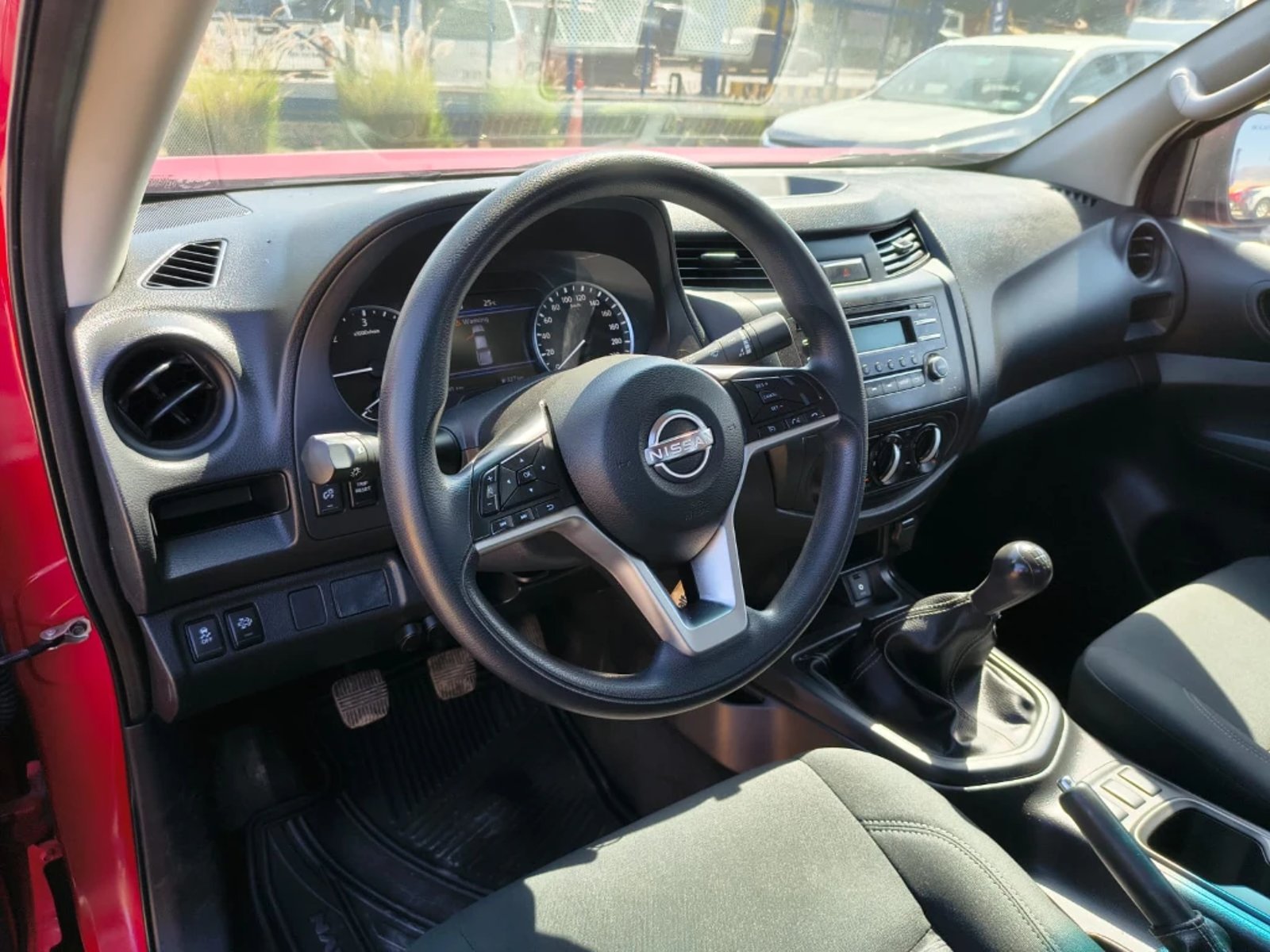 NISSAN NAVARA 2023 - Imagen 12 de 20