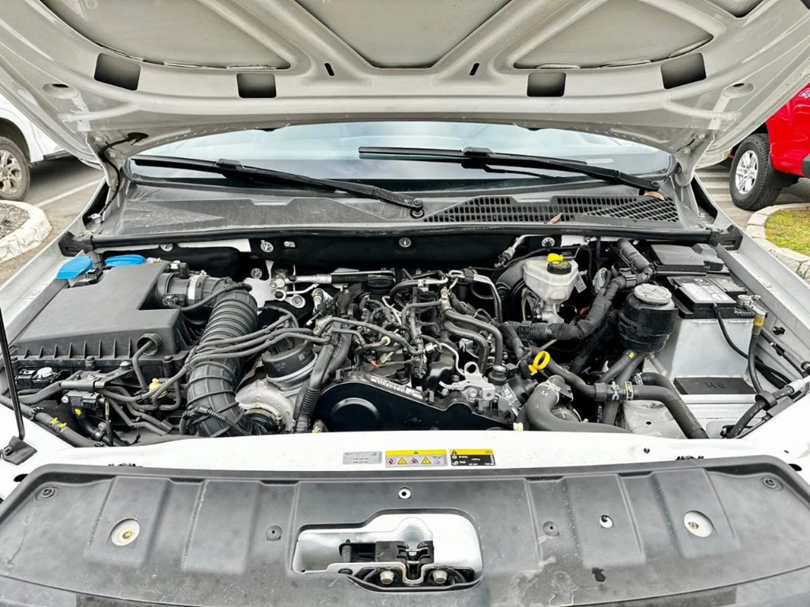 VOLKSWAGEN AMAROK 2022 - Imagen 11 de 20