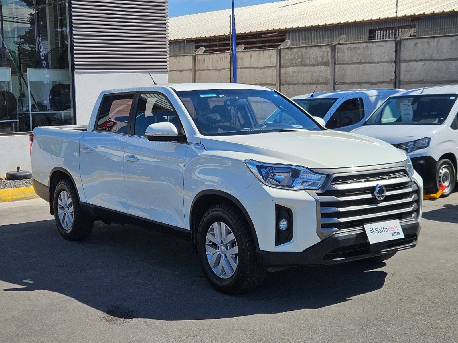 SsangYong Grand musso 2023 - Foto 3 de 20