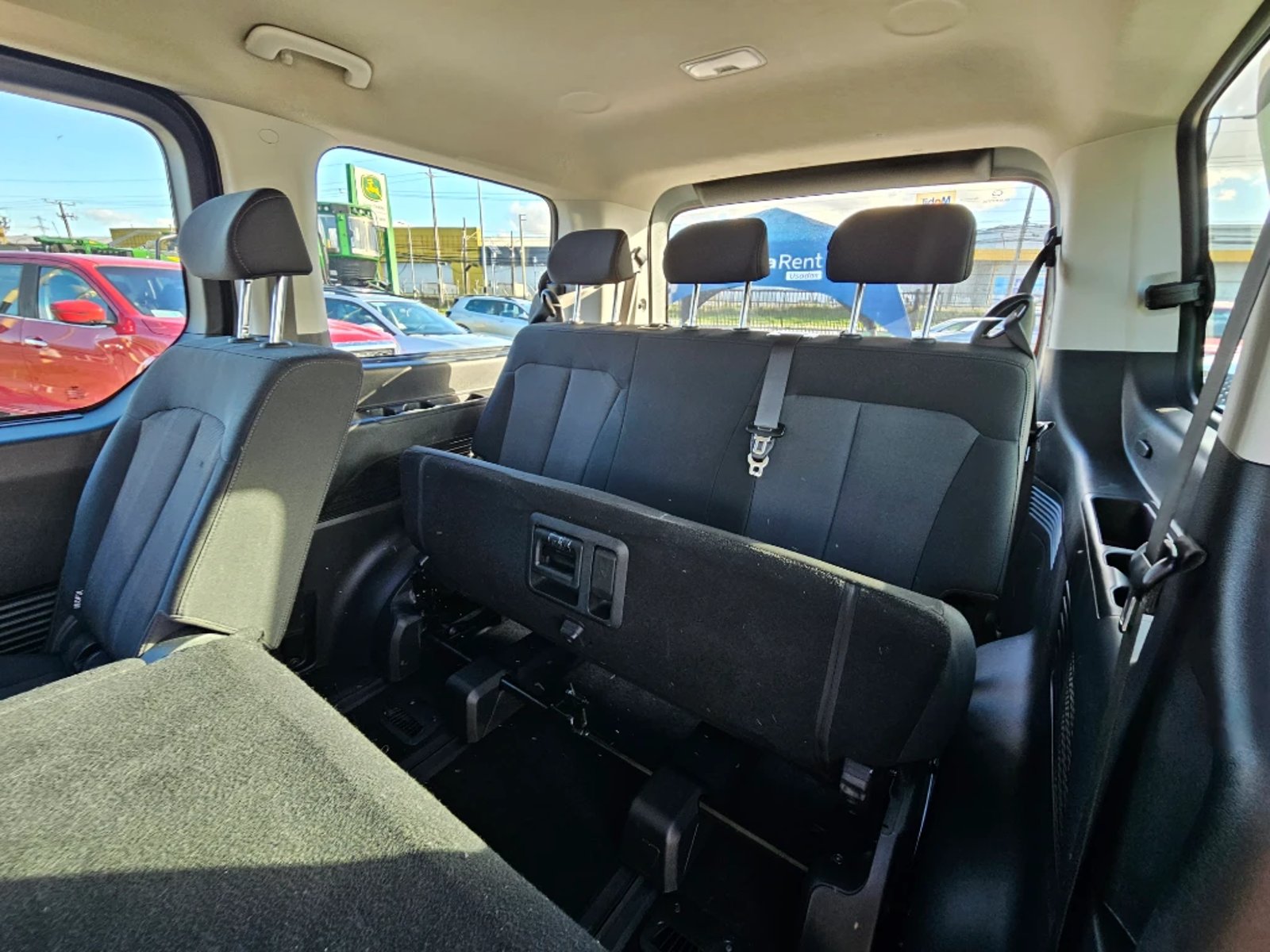 Hyundai Staria 2024 - Imagen 16 de 20