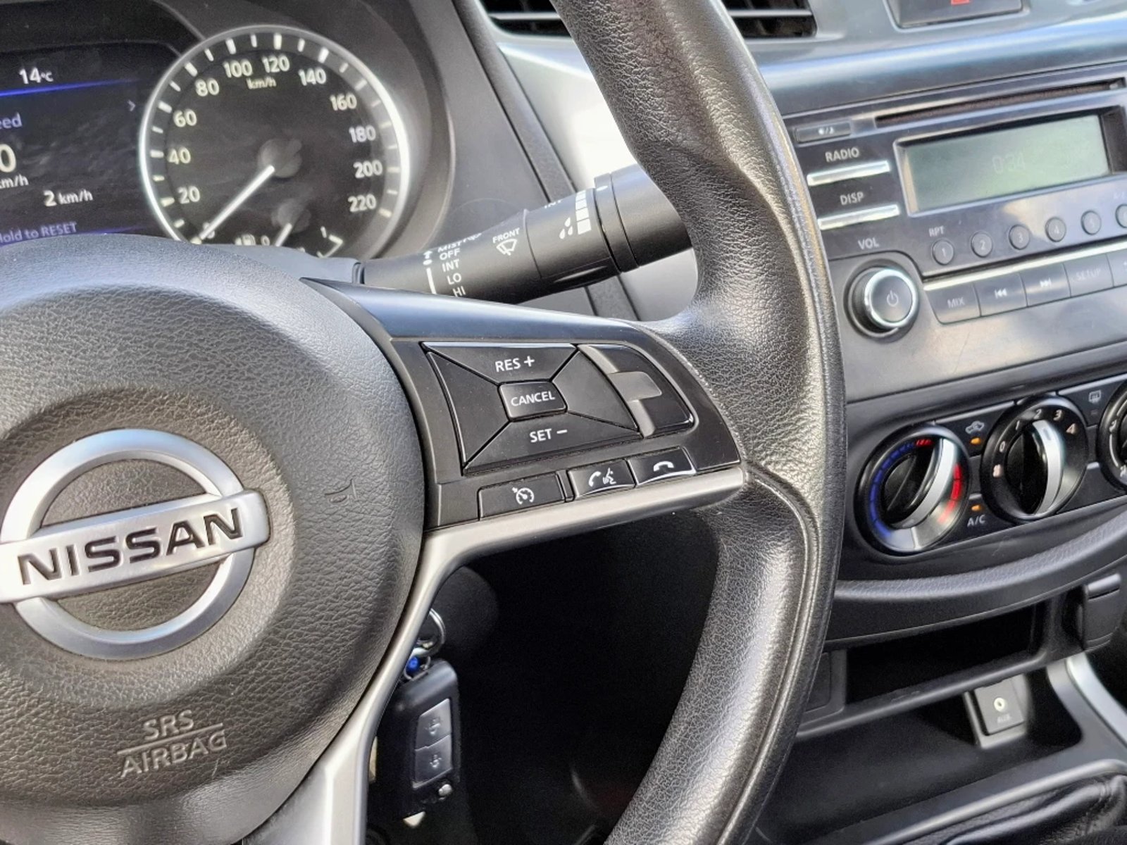 NISSAN NAVARA 2023 - Imagen 16 de 20