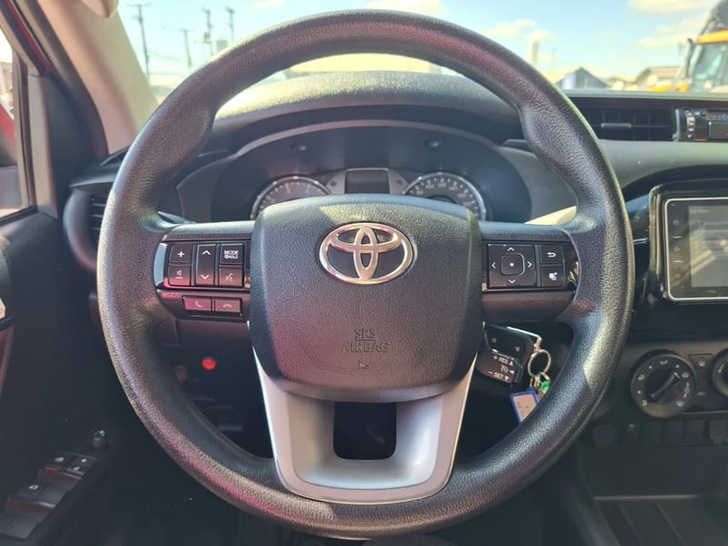 Toyota Hilux 2024 - Imagen 18 de 20