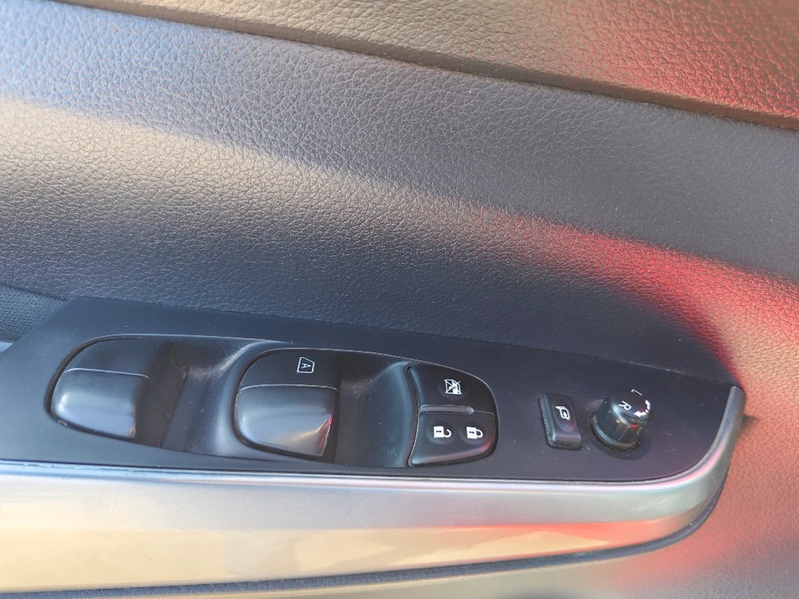 NISSAN NAVARA 2022 - Imagen 13 de 20