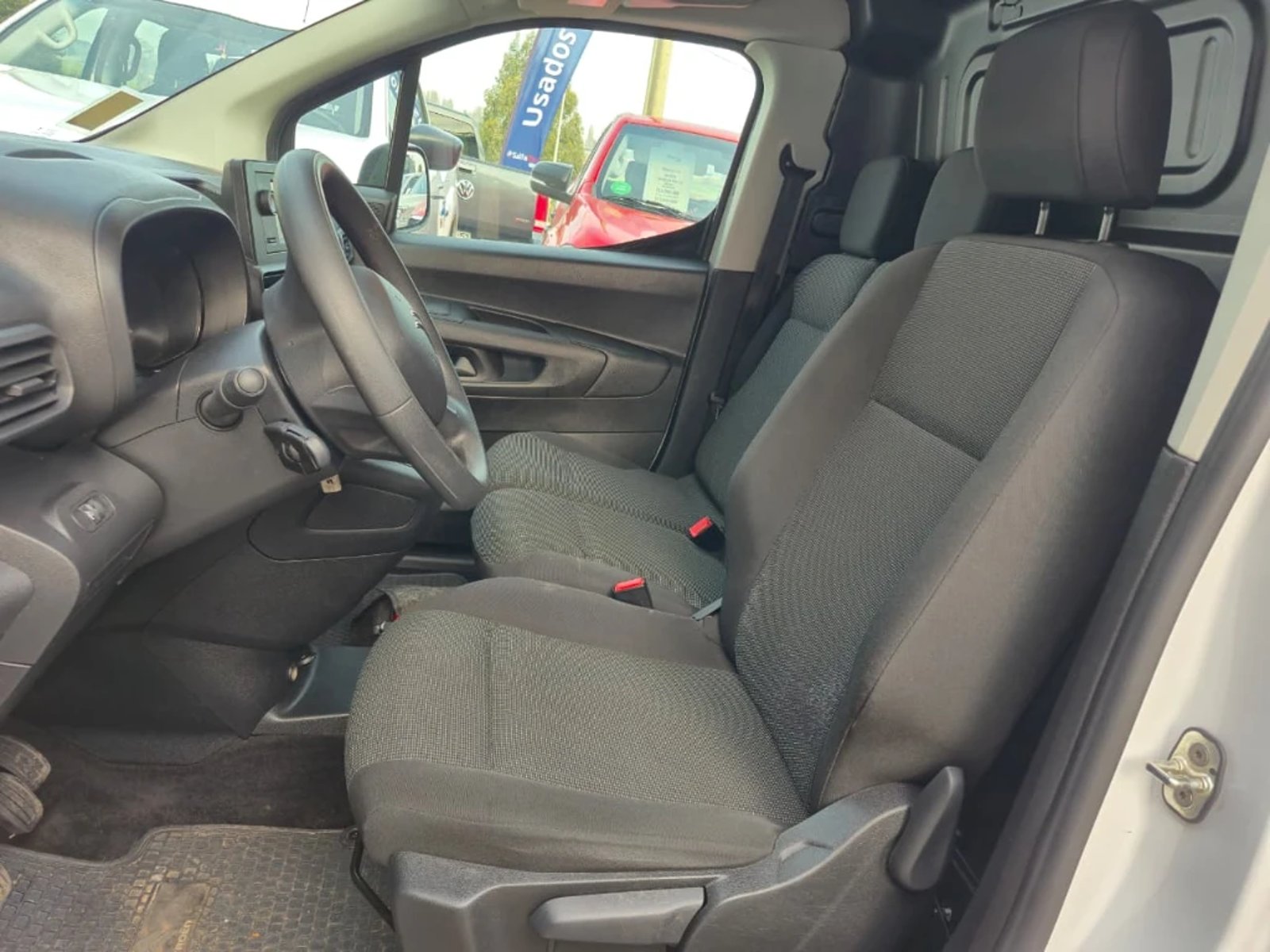Citroën Berlingo 2024 - Imagen 13 de 20