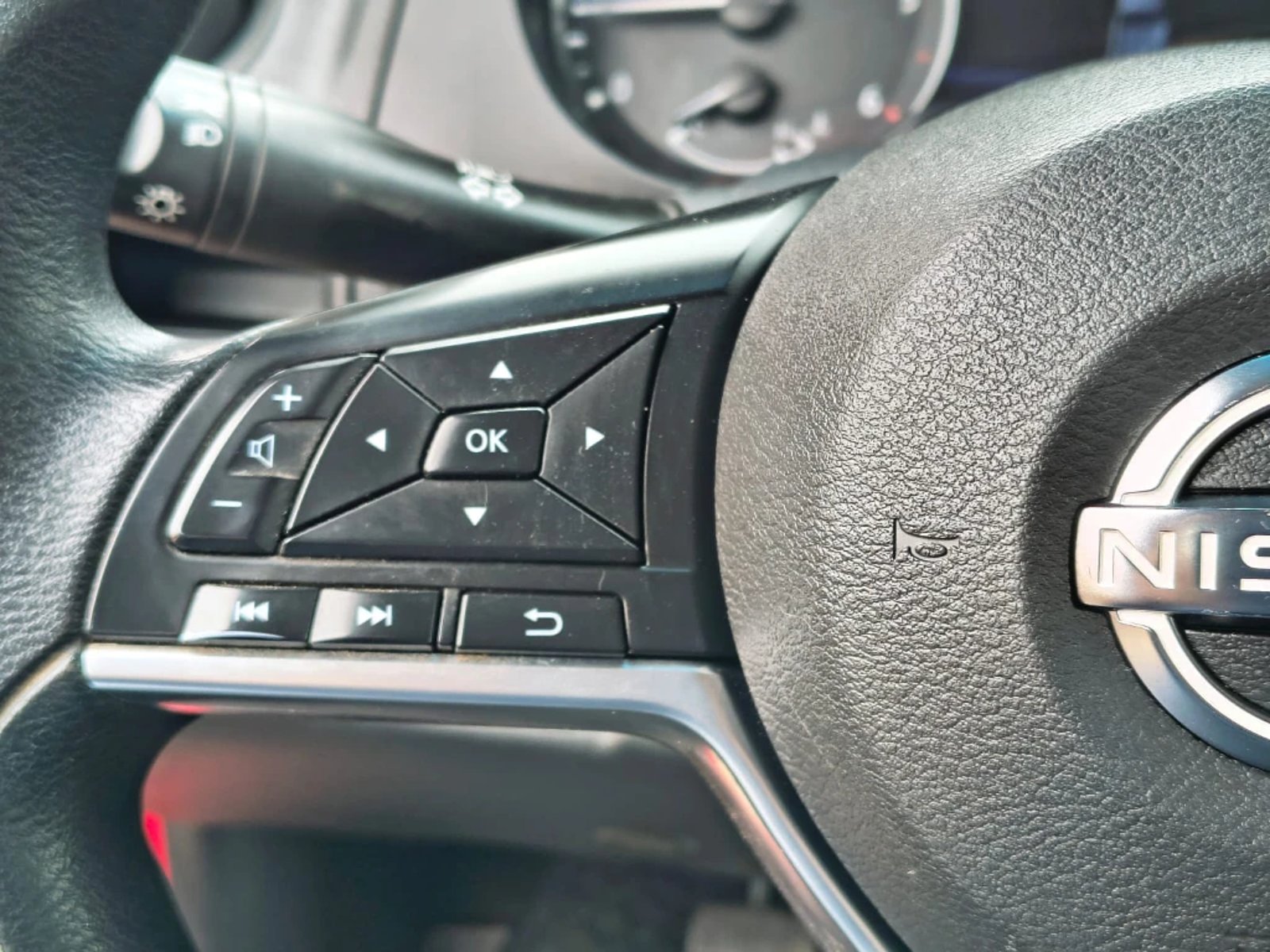 NISSAN NAVARA 2023 - Imagen 20 de 20