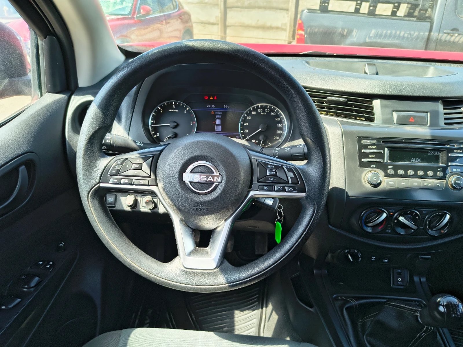 NISSAN NAVARA 2023 - Imagen 14 de 20