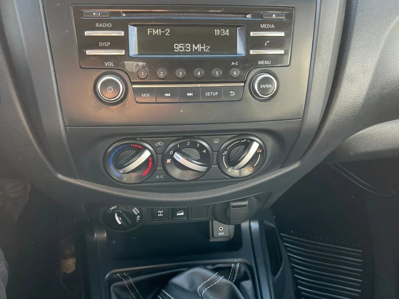 Nissan Navara 2023 - Imagen 13 de 17