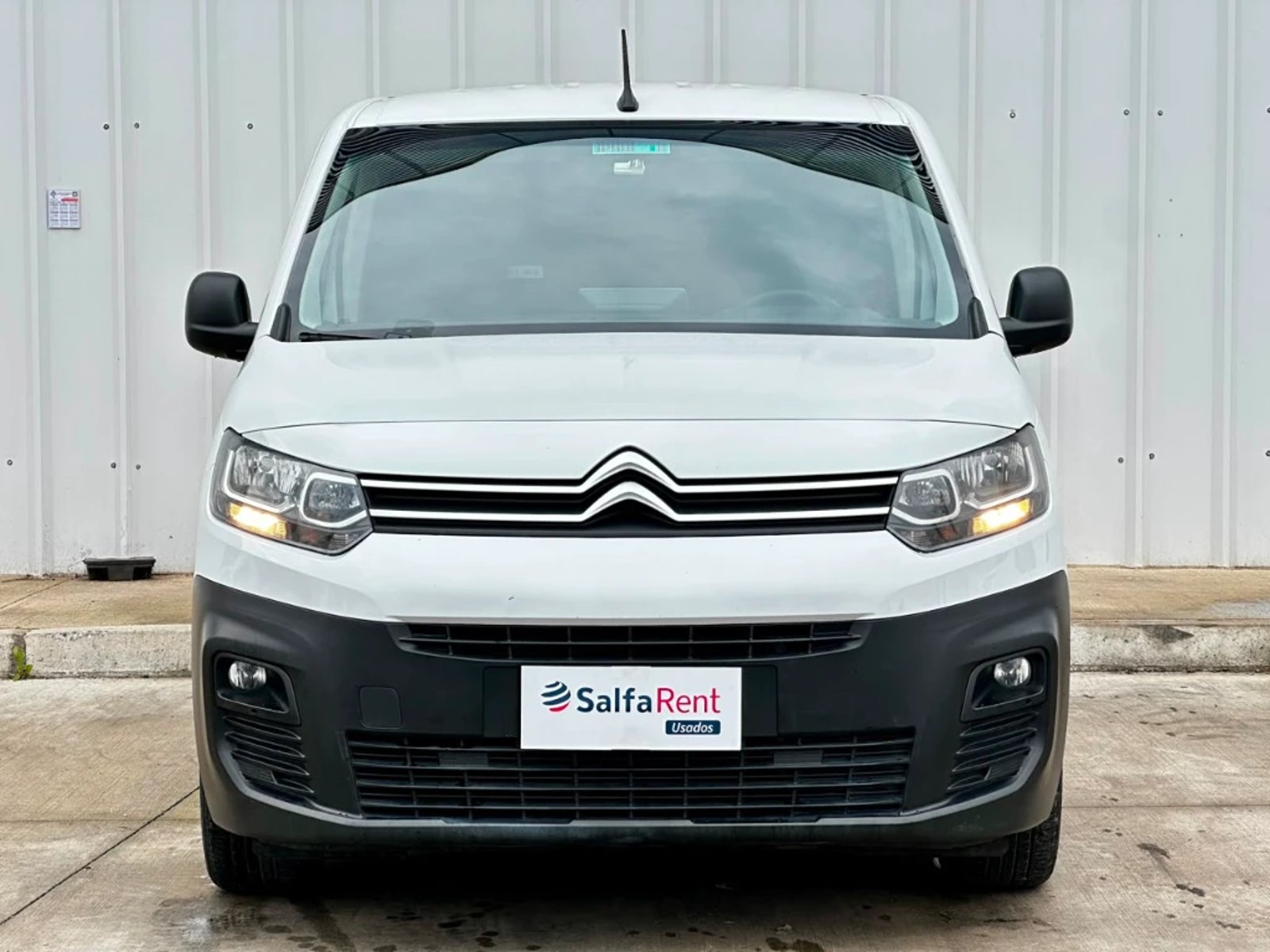 Citroën Berlingo 2023 - Foto 2 de 20