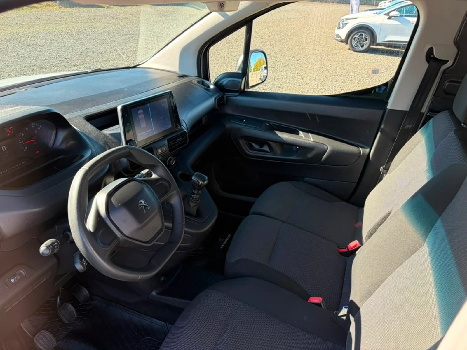 Peugeot Partner 2024 - Imagen 13 de 20