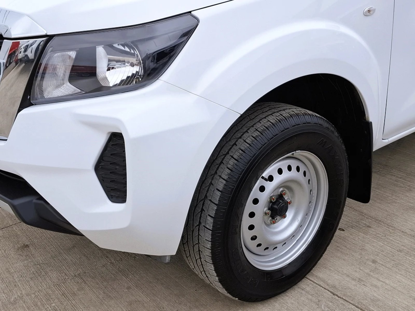 NISSAN NAVARA 2023 - Imagen 7 de 20