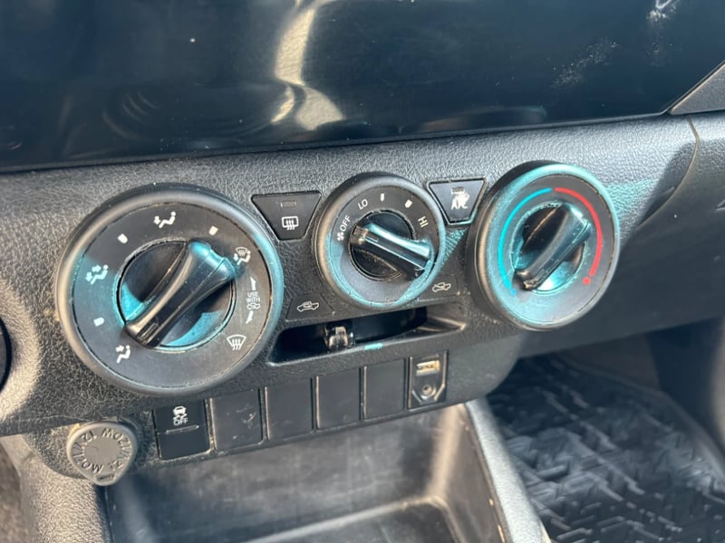 Toyota Hilux 2024 - Imagen 15 de 20
