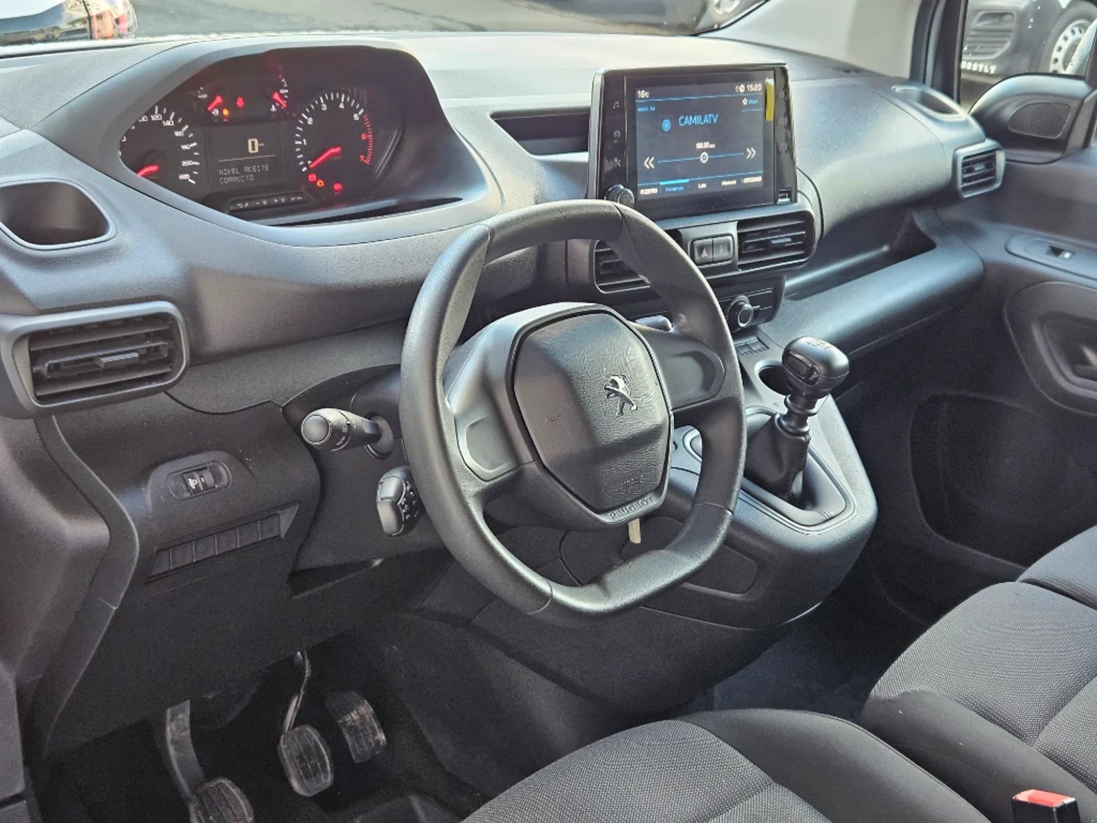 PEUGEOT PARTNER 2024 - Imagen 11 de 20