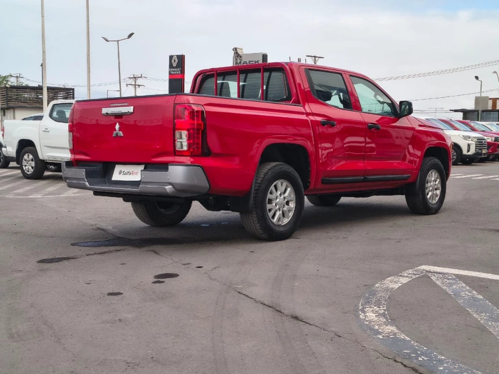 Mitsubishi L200 2024 - Foto 5 de 20