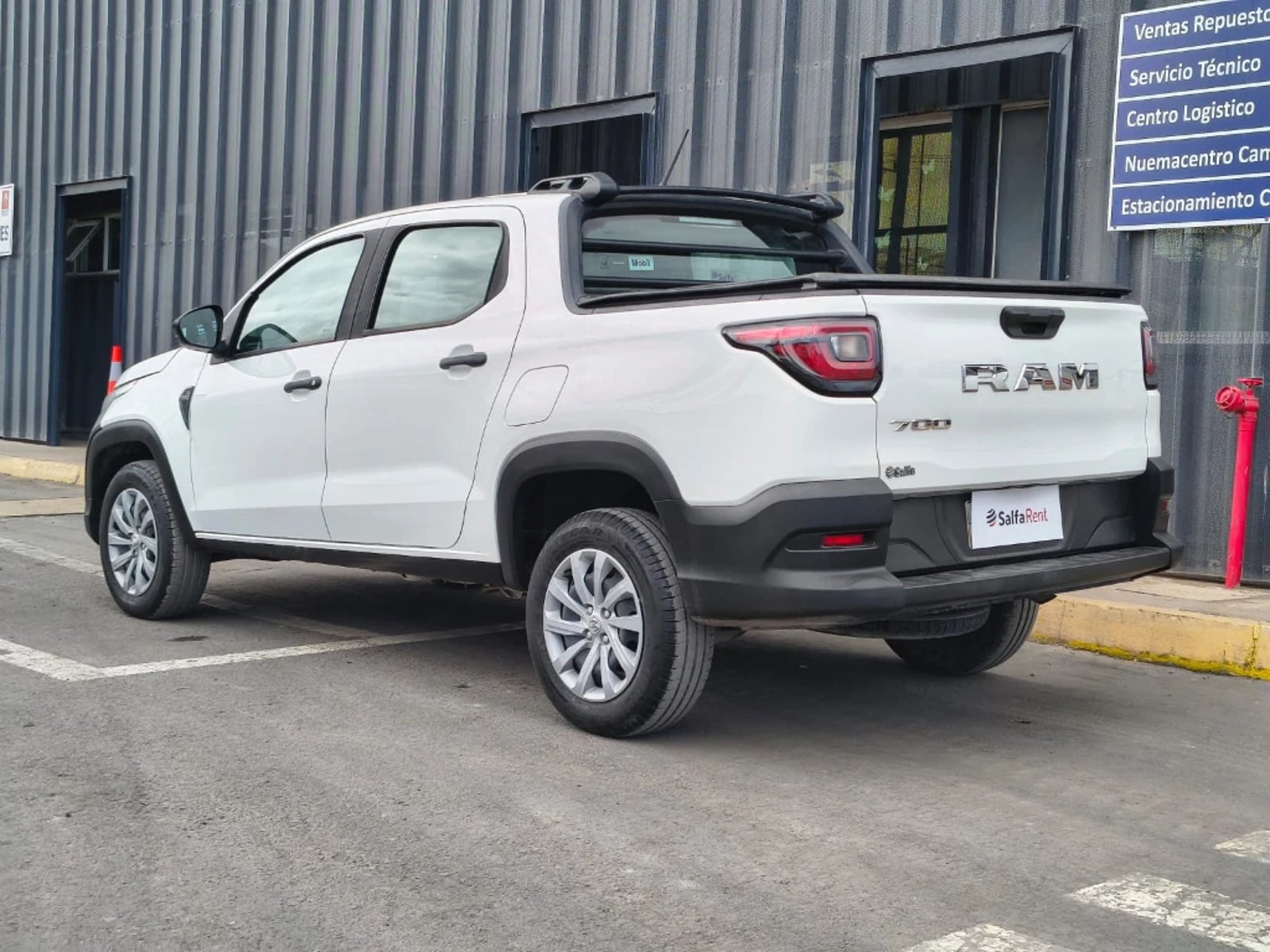 RAM 700 2023 - Foto 4 de 20