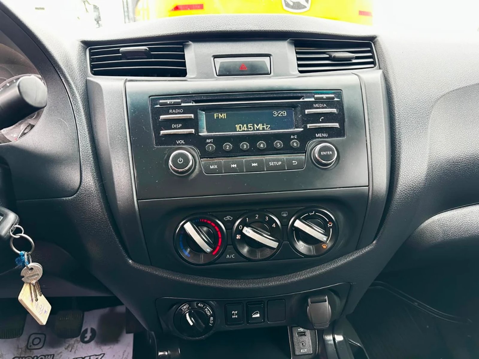 NISSAN NAVARA 2023 - Imagen 7 de 20