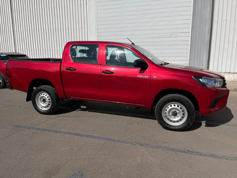 Toyota Hilux 2024 - Imagen 4 de 20