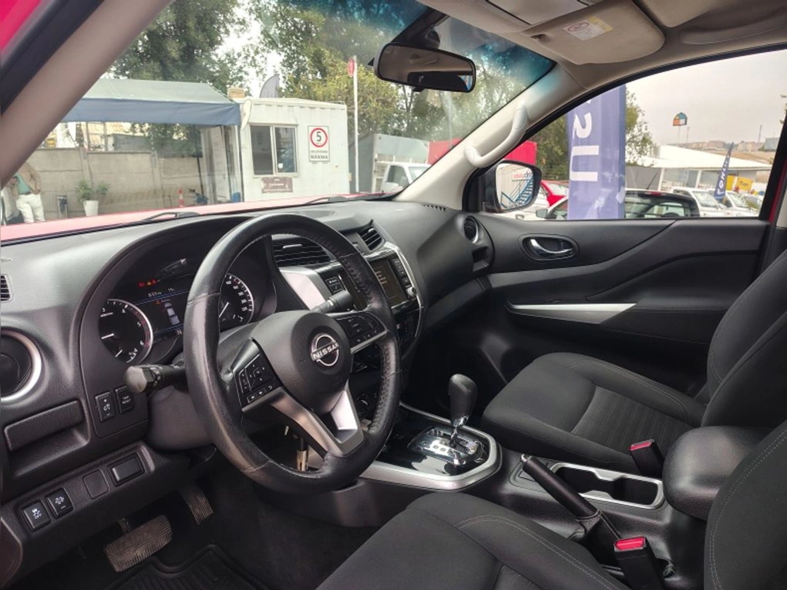 NISSAN NAVARA 2023 - Imagen 11 de 20