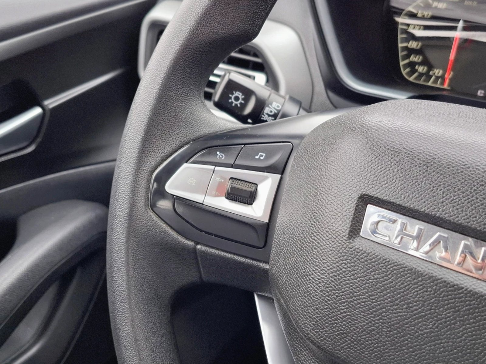 CHANGAN HUNTER 2022 - Imagen 14 de 20