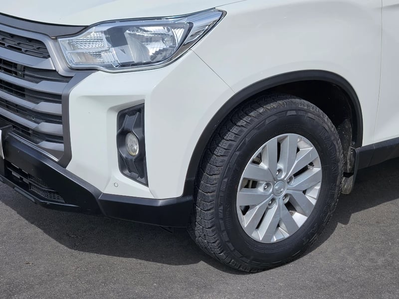 SsangYong Grand musso 2024 - Imagen 12 de 20