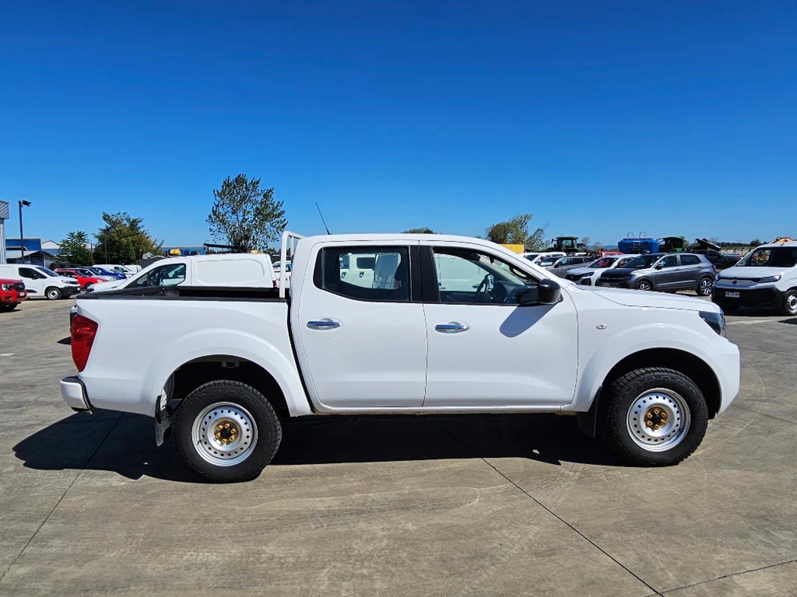 NISSAN NAVARA 2023 - Imagen 4 de 20