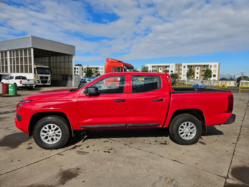 Mitsubishi L200 2024 - Imagen 8 de 20