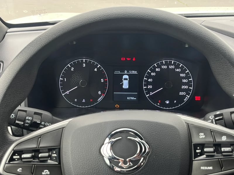 SsangYong Grand musso 2024 - Imagen 15 de 20