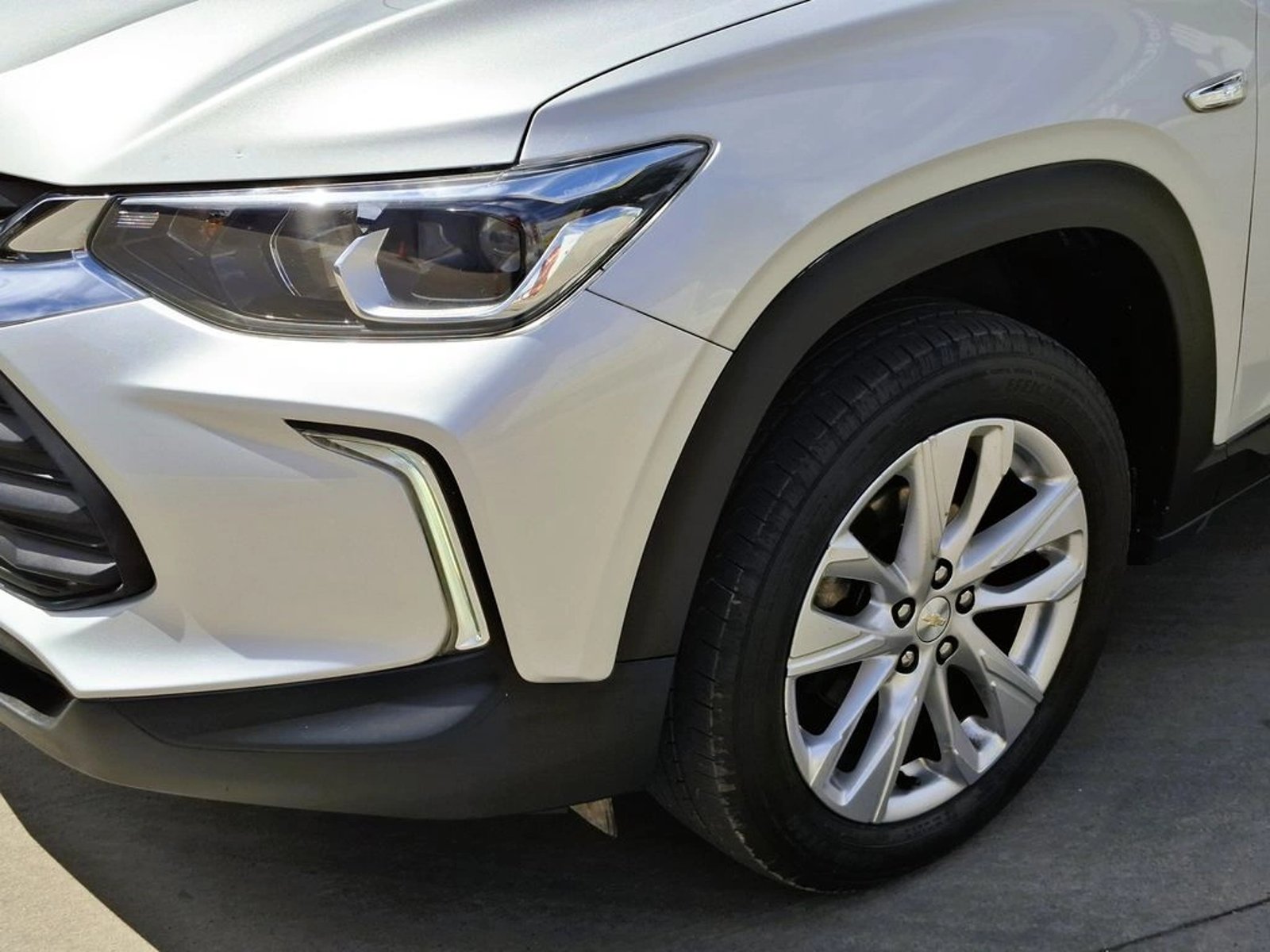 CHEVROLET TRACKER 2024 - Imagen 8 de 20