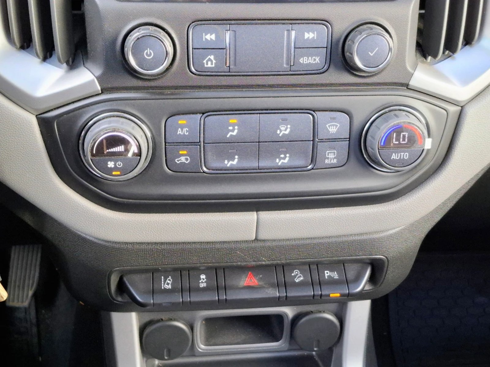 CHEVROLET COLORADO 2023 - Imagen 17 de 20
