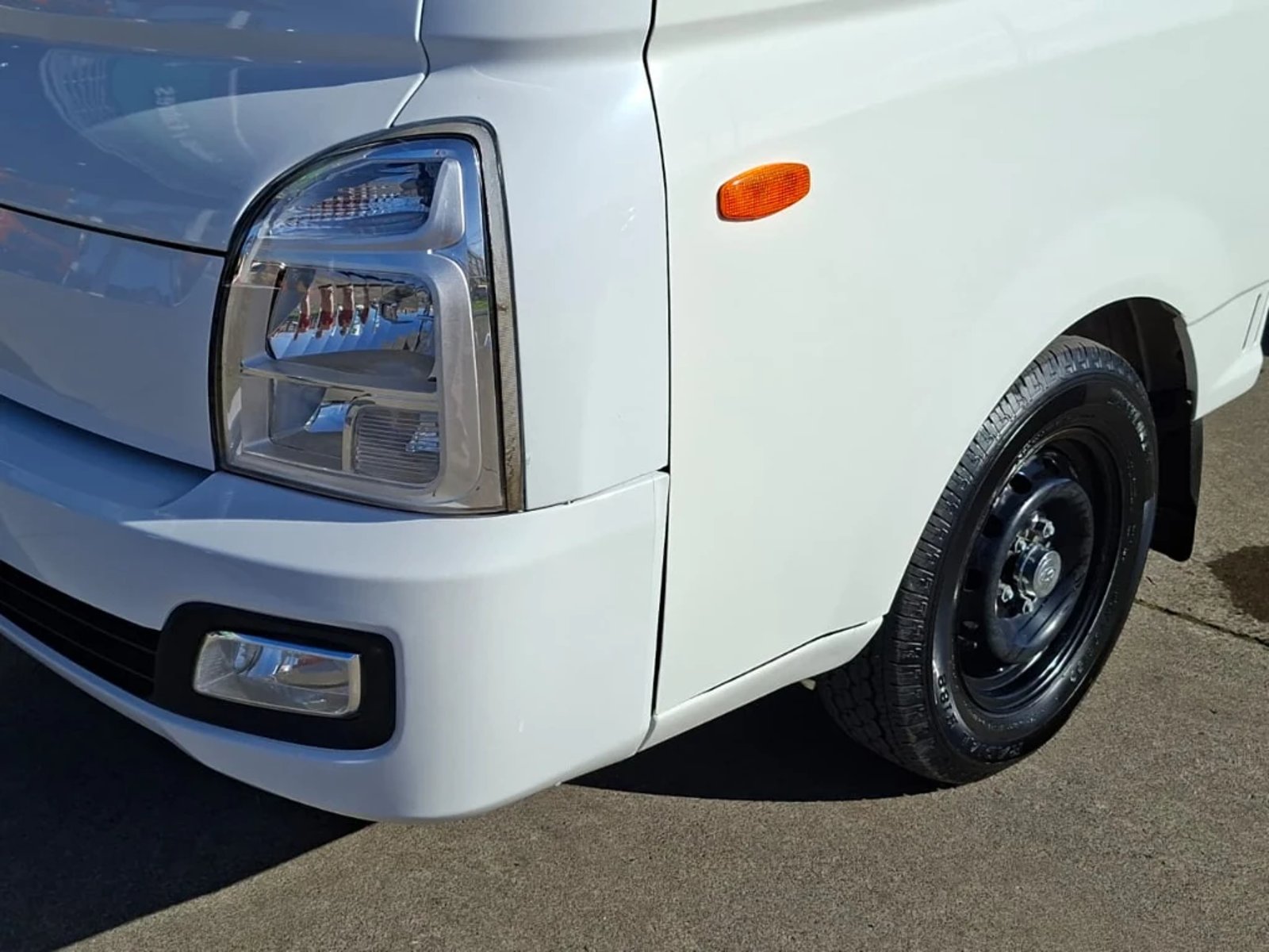 HYUNDAI PORTER 2022 - Imagen 14 de 20
