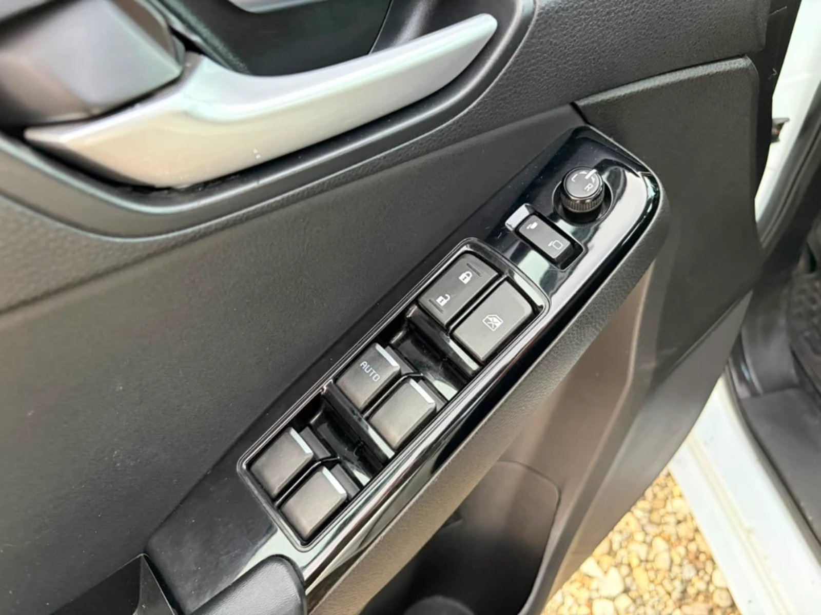 Mazda Bt-50 2022 - Imagen 15 de 20