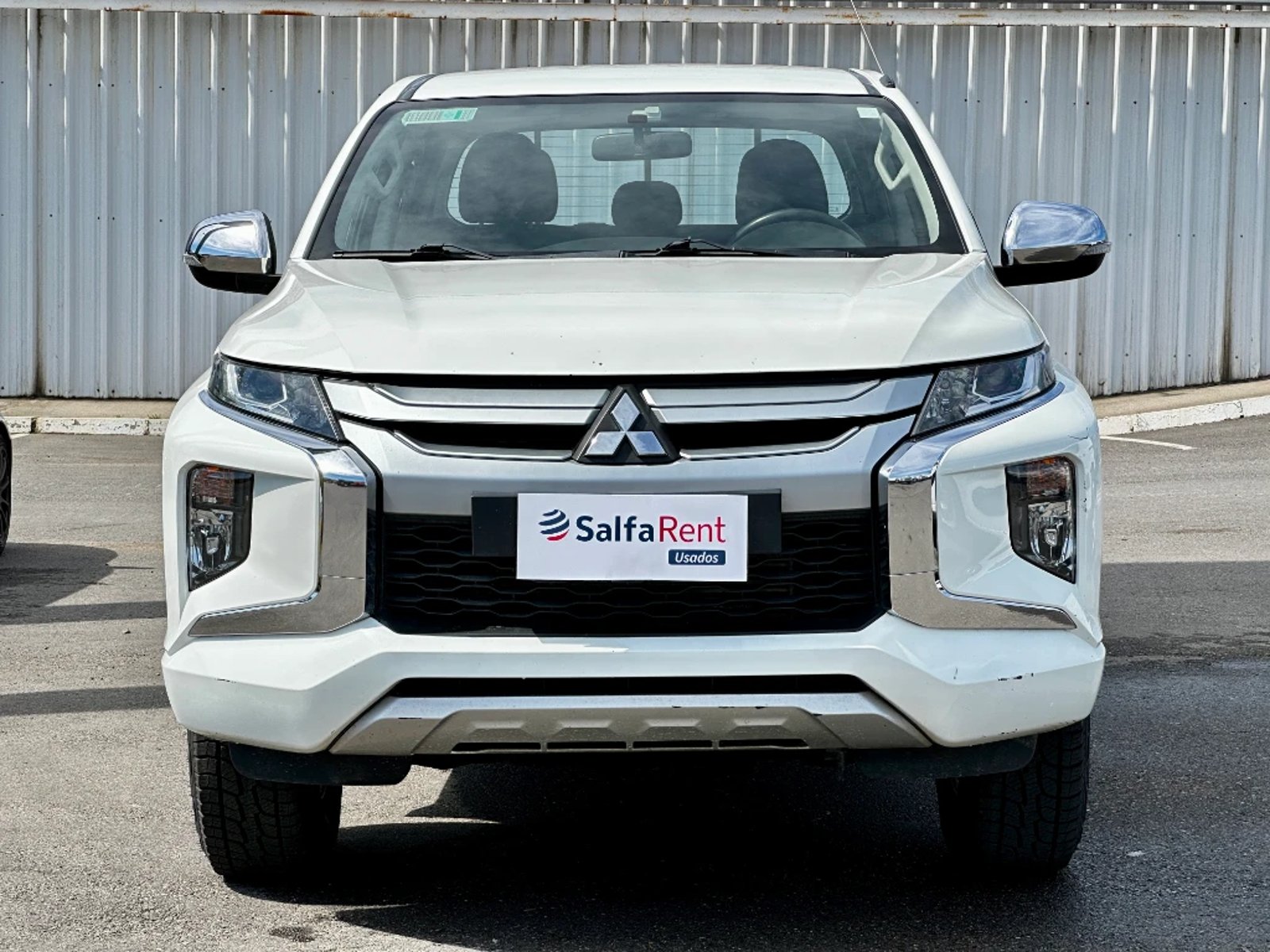 Mitsubishi L200 2023 - Foto 2 de 20