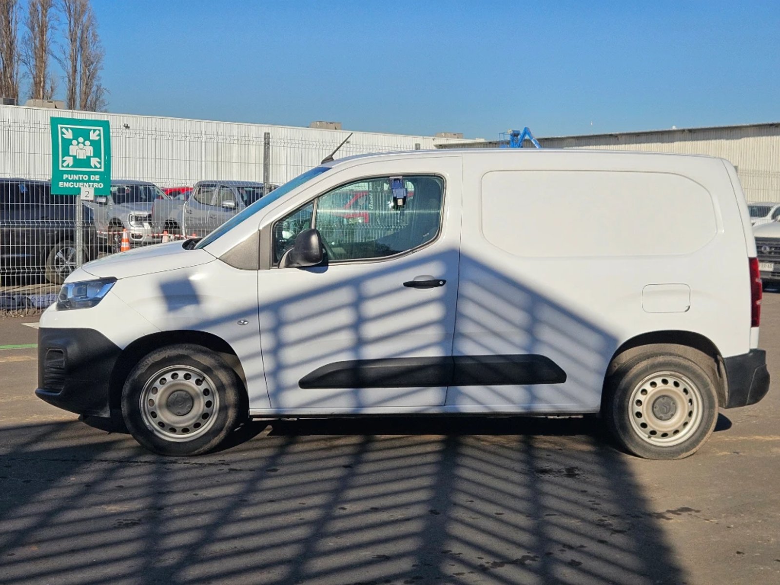 Citroën Berlingo 2024 - Imagen 8 de 20