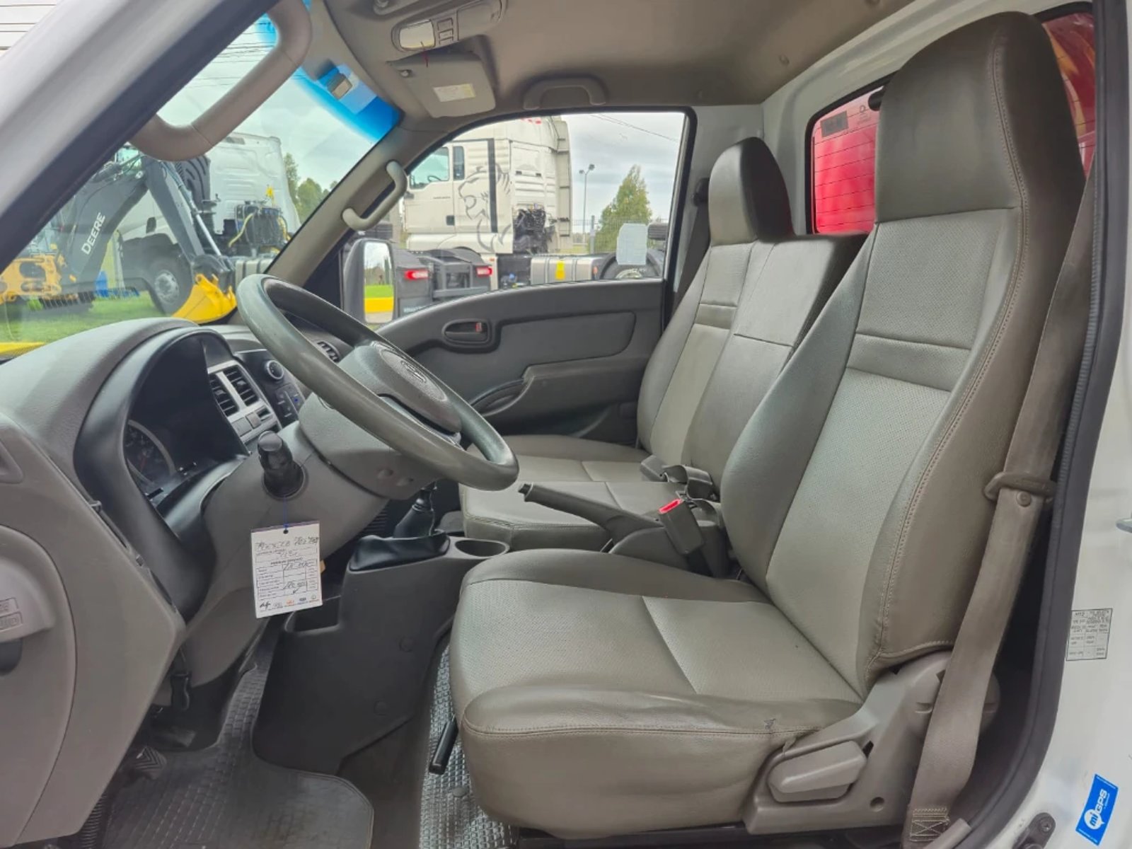 HYUNDAI PORTER 2022 - Imagen 13 de 20