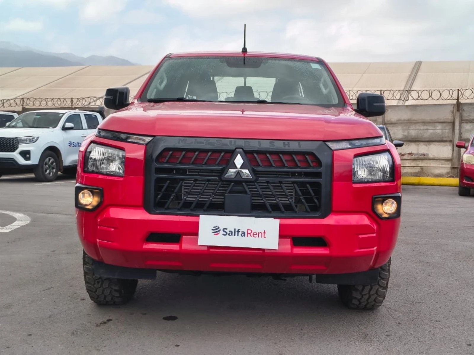 Mitsubishi L200 2024 - Foto 2 de 20