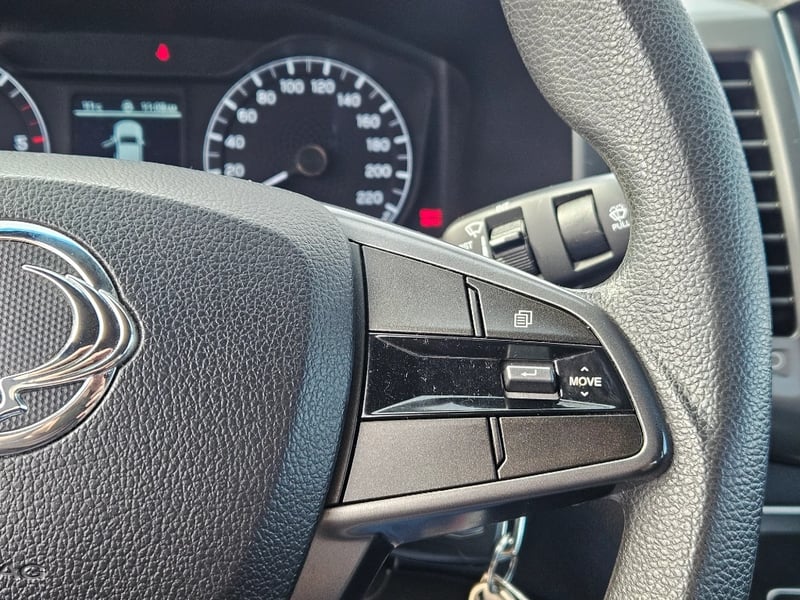 SsangYong Grand musso 2023 - Imagen 16 de 20